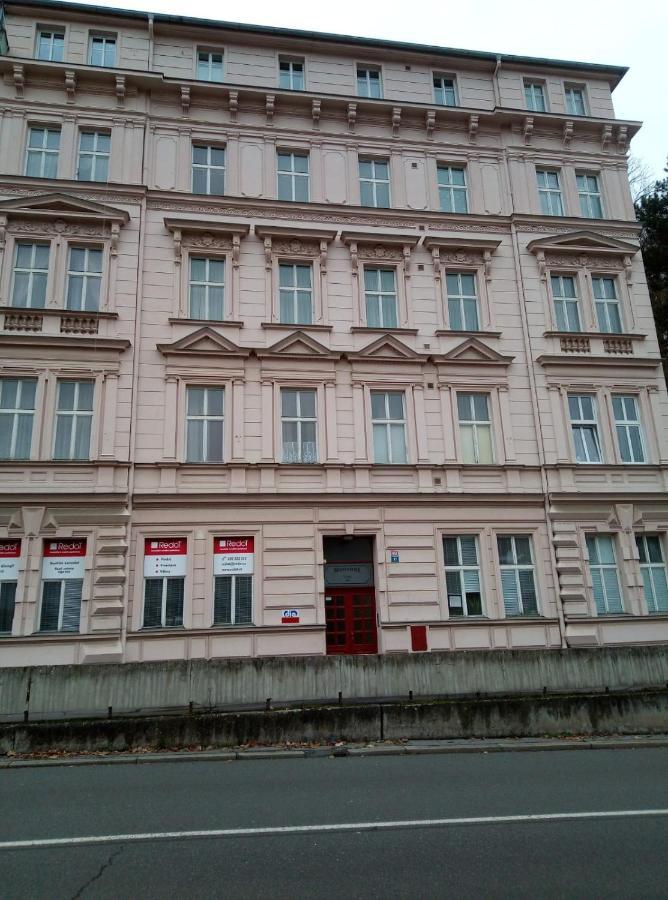 Kamil Apartments, Delux, 65 M2 كارلوفي فاري المظهر الخارجي الصورة