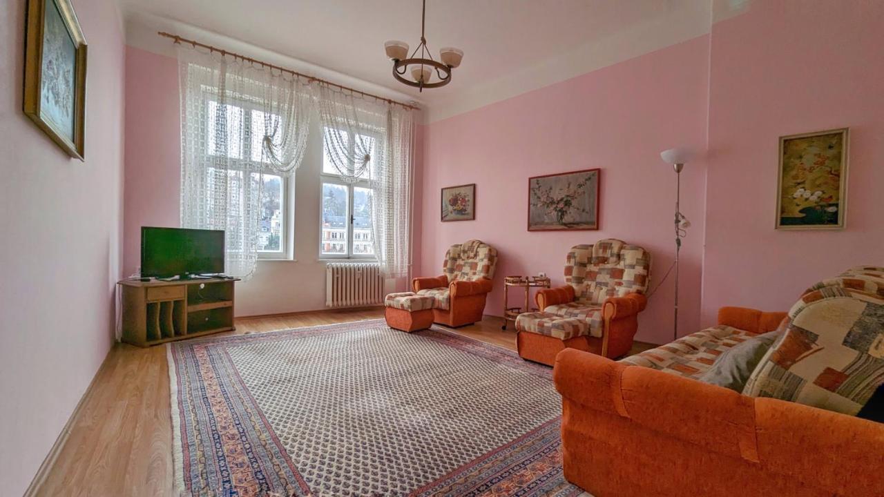Kamil Apartments, Delux, 65 M2 كارلوفي فاري المظهر الخارجي الصورة
